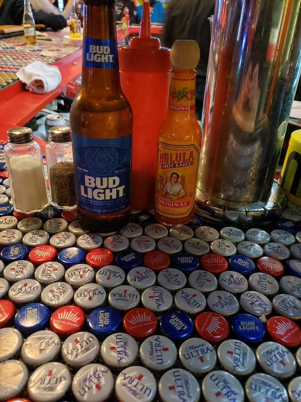 Whiskey Throttle Bar & Grill | restaurant | 1804 Newport Gap Pike, Wilmington, DE 19808, USA | 3028923305 OR +1 302-892-3305