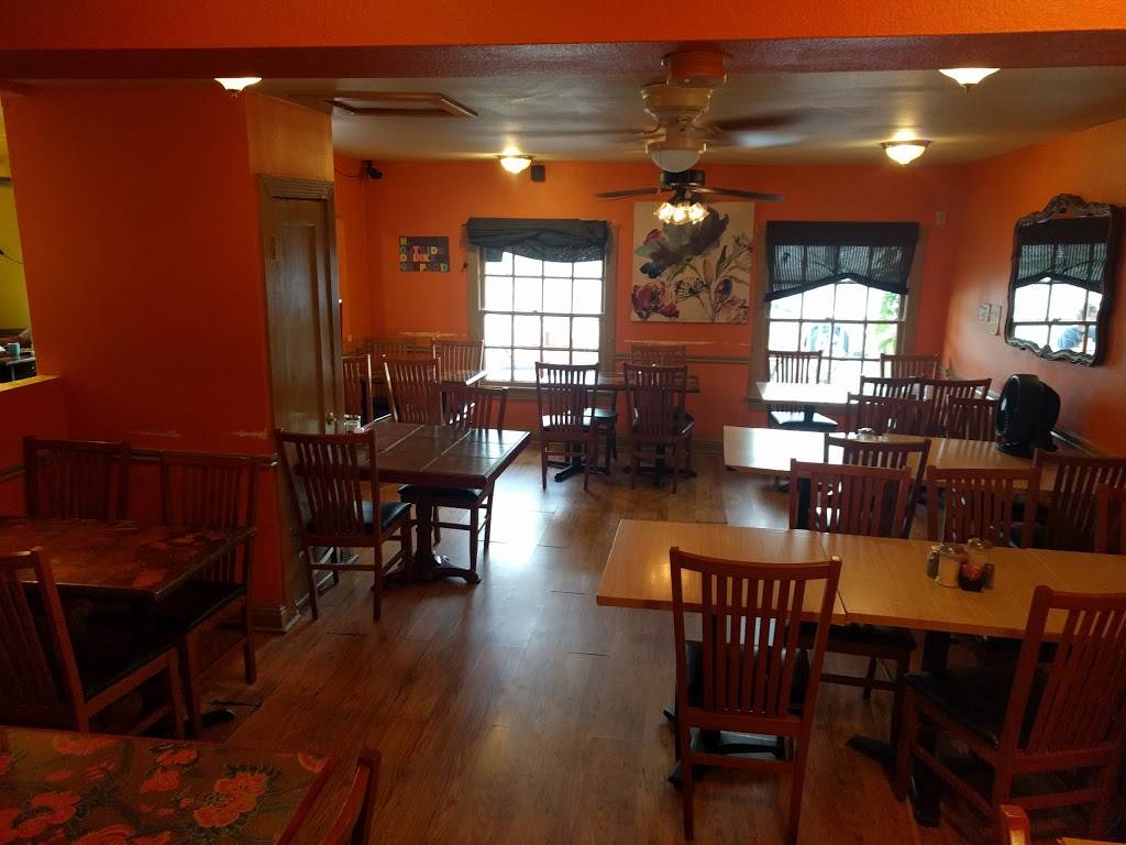 Los Vega | restaurant | 315 W San Antonio St, San Marcos, TX 78666, USA | 5123928484 OR +1 512-392-8484