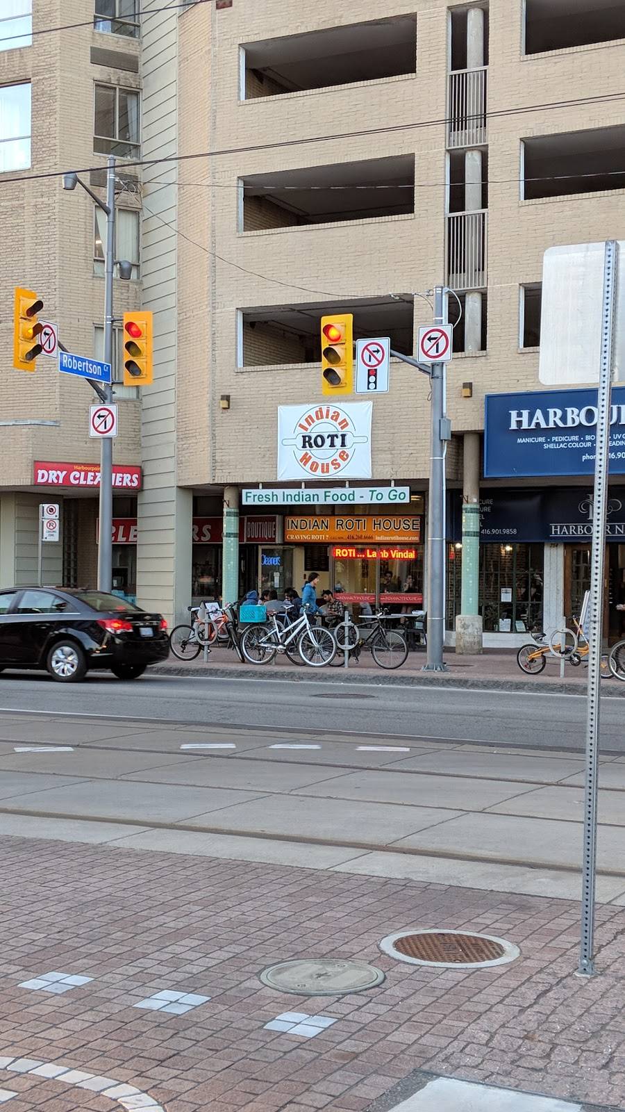 Indian Roti House | restaurant | 256 Queens Quay W, Toronto, ON M5J 1B5, Canada | 4162606666 OR +1 416-260-6666