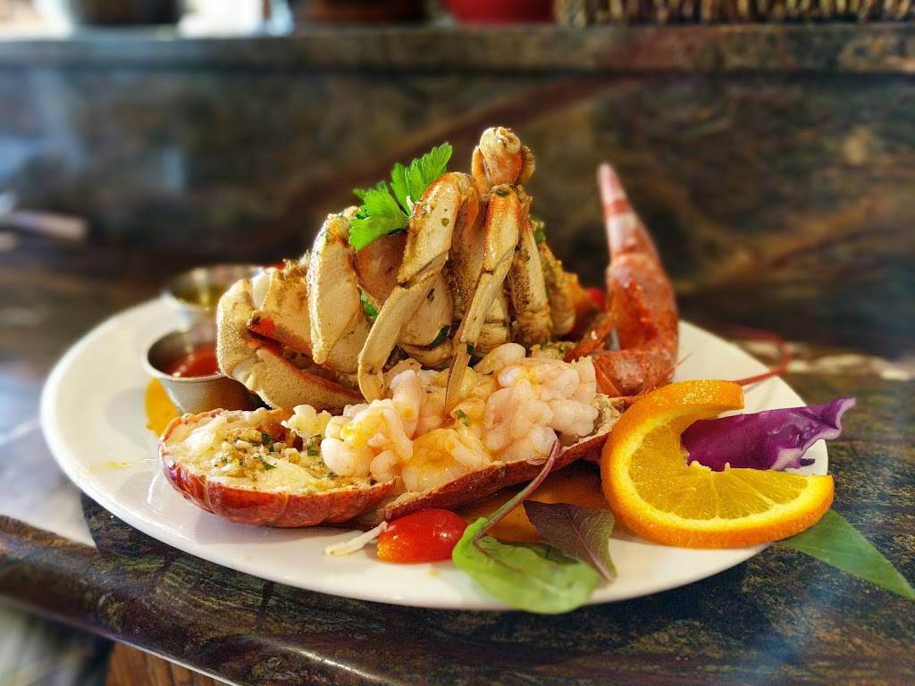 Crab House | restaurant | 60 Fishermans Wharf #1, Monterey, CA 93940, USA | 8317174898 OR +1 831-717-4898