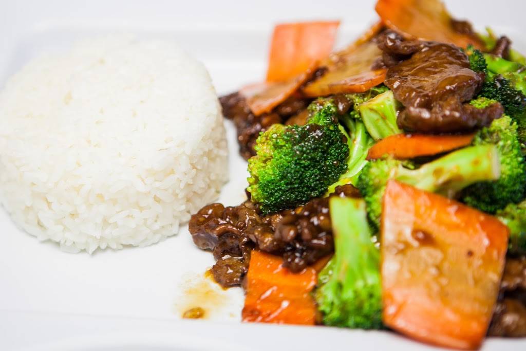 Nhinja Sushi Second St. | restaurant | 2080 E 2nd St, Edmond, OK 73034, USA | 4052858300 OR +1 405-285-8300