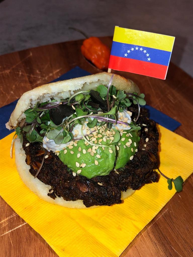 La Guaira Bistro | restaurant | 110 York St, Nevada City, CA 95959, USA | 5304465028 OR +1 530-446-5028