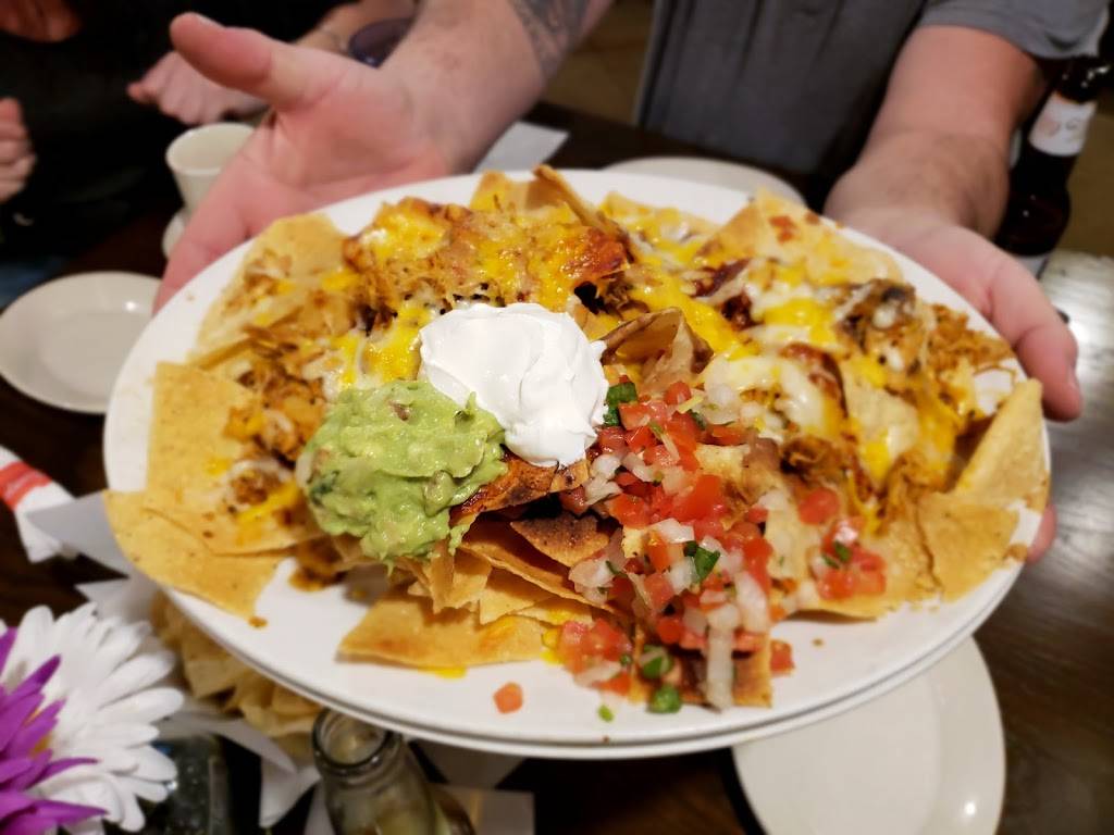 Chevys Fresh Mex | restaurant | 2436 Solomons Island Rd, Annapolis, MD 21401, USA | 4105734932 OR +1 410-573-4932