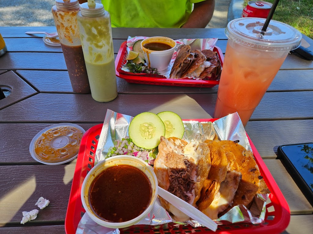 Los Tan Chingones Birrieria Y Taquería | restaurant | 3041 John Hawkins Pkwy, Hoover, AL 35244, USA | 2057712764 OR +1 205-771-2764