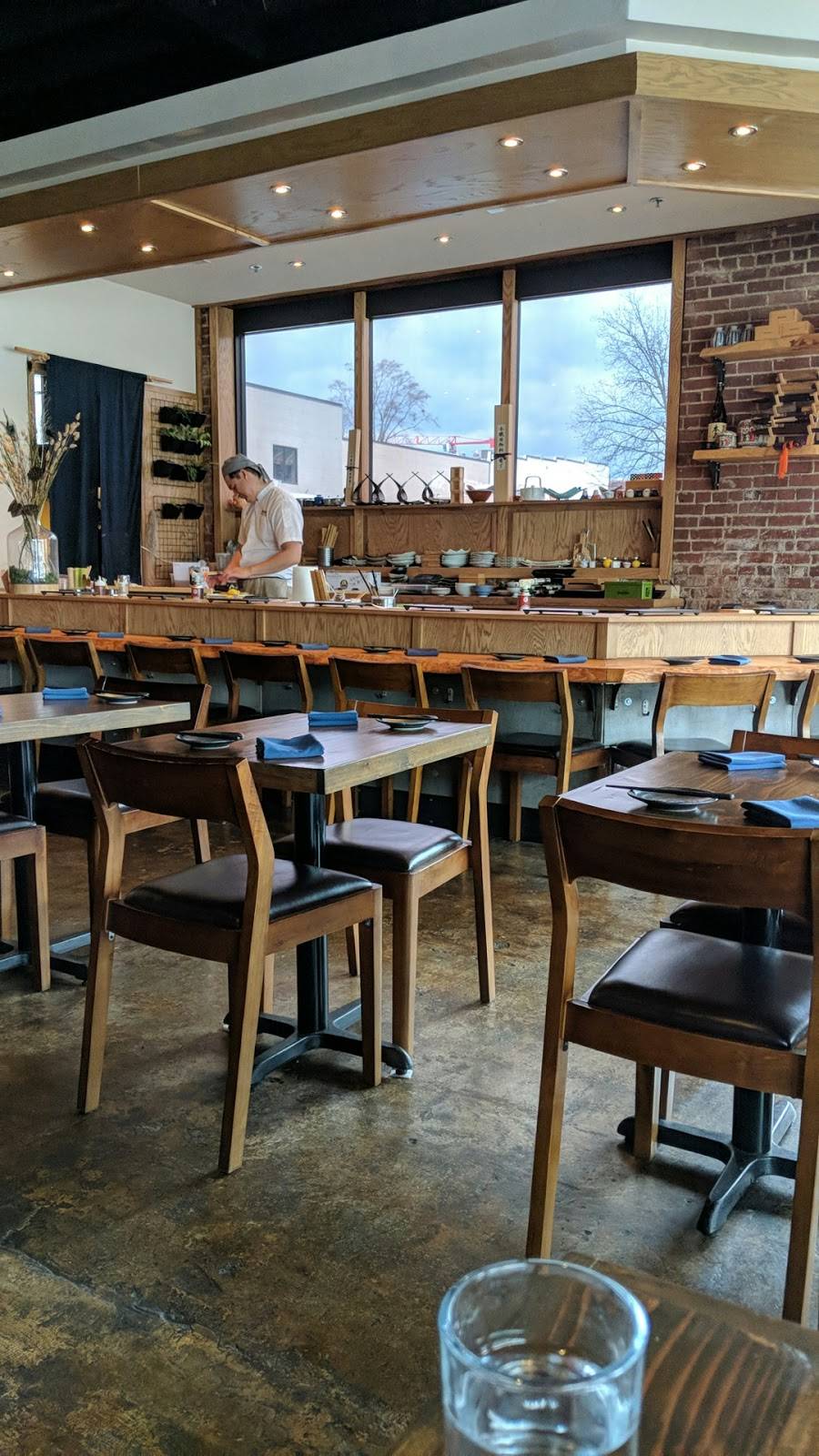 Brush Sushi Izakaya | restaurant | 316 Church St, Decatur, GA 30030, USA | 6789499412 OR +1 678-949-9412