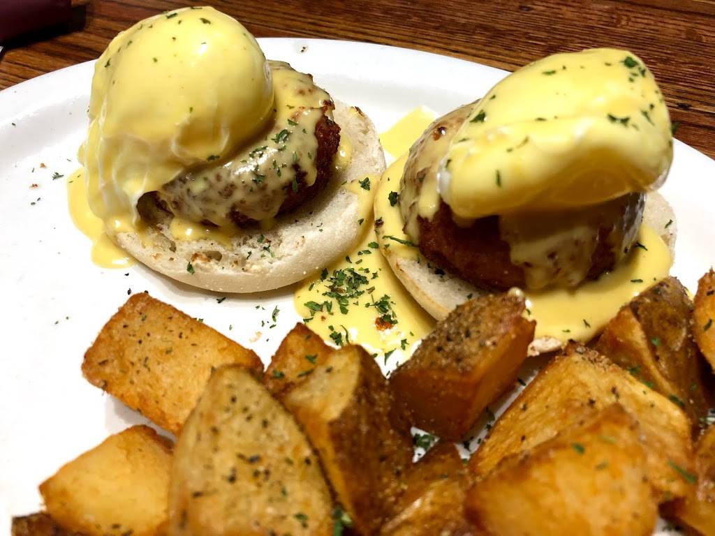 Pearls Oyster House | restaurant | 8106 Cordova Center Dr, Cordova, TN 38016, USA | 9014254797 OR +1 901-425-4797