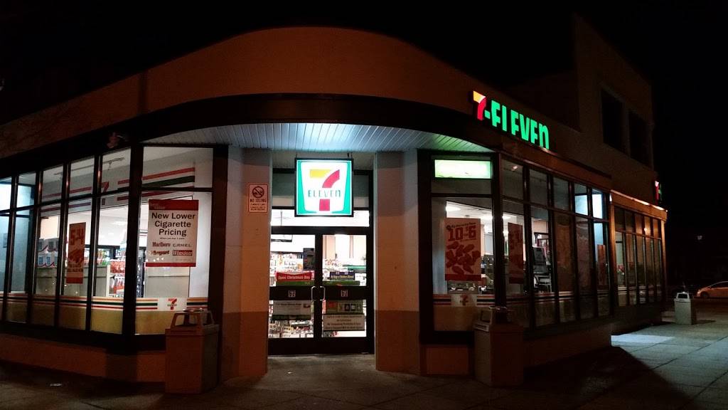 7-Eleven | bakery | 1501 Independence Ave SE, Washington, DC 20003, USA | 2025432170 OR +1 202-543-2170
