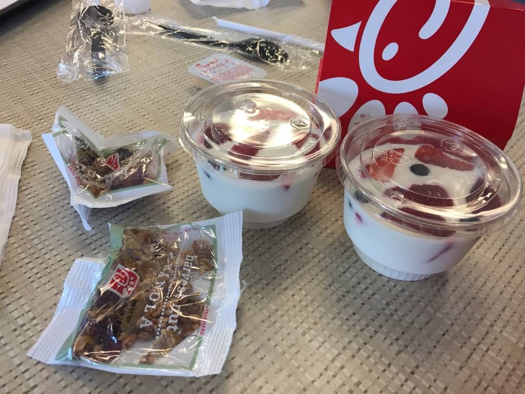 Chick-fil-A | restaurant | 19945 Century Blvd, Germantown, MD 20874, USA | 2406861110 OR +1 240-686-1110