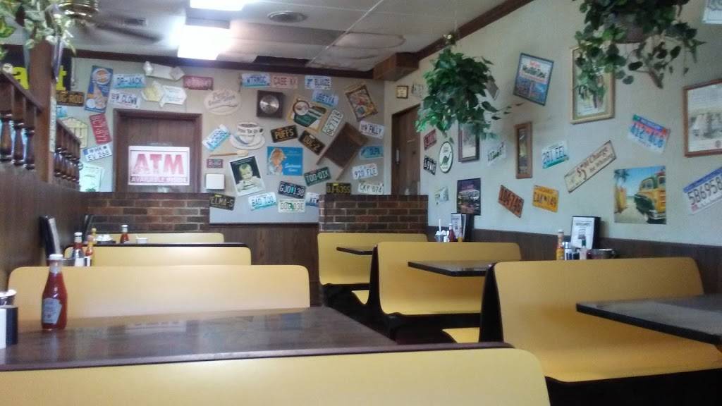 Burkempers Family Restaurant | restaurant | 512 Sonderen St, OFallon, MO 63366, USA | 6362724711 OR +1 636-272-4711