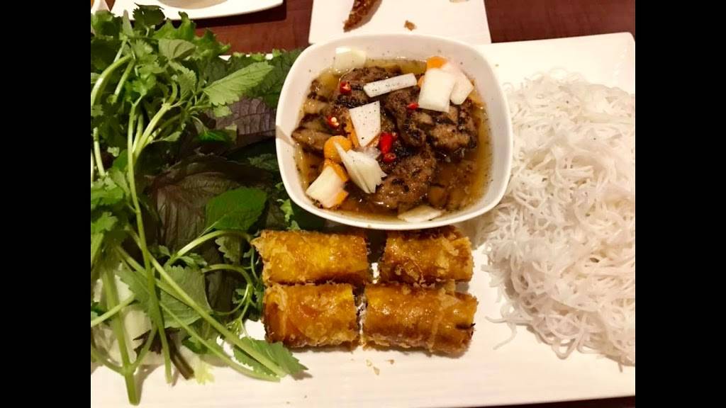 Pho Friendly 18 | restaurant | 8750 Jane St Unit 5-6, Concord, ON L4K 2M9, Canada | 9055975582 OR +1 905-597-5582