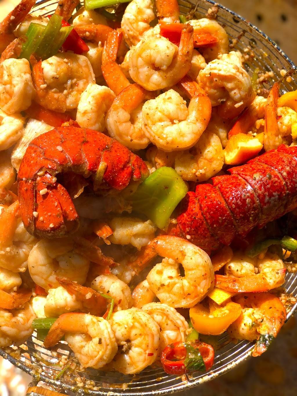 Spiveys Famous Bistro | restaurant | 3530 Scott St Unit C, Houston, TX 77004, USA | 7138046095 OR +1 713-804-6095