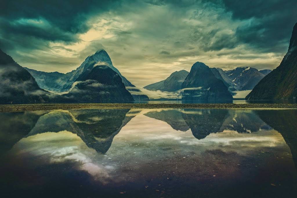 Majestic Hospitality Group | restaurant | 2050 S Bundy Dr Suite 225, Los Angeles, CA 90025, USA | 3108957925 OR +1 310-895-7925