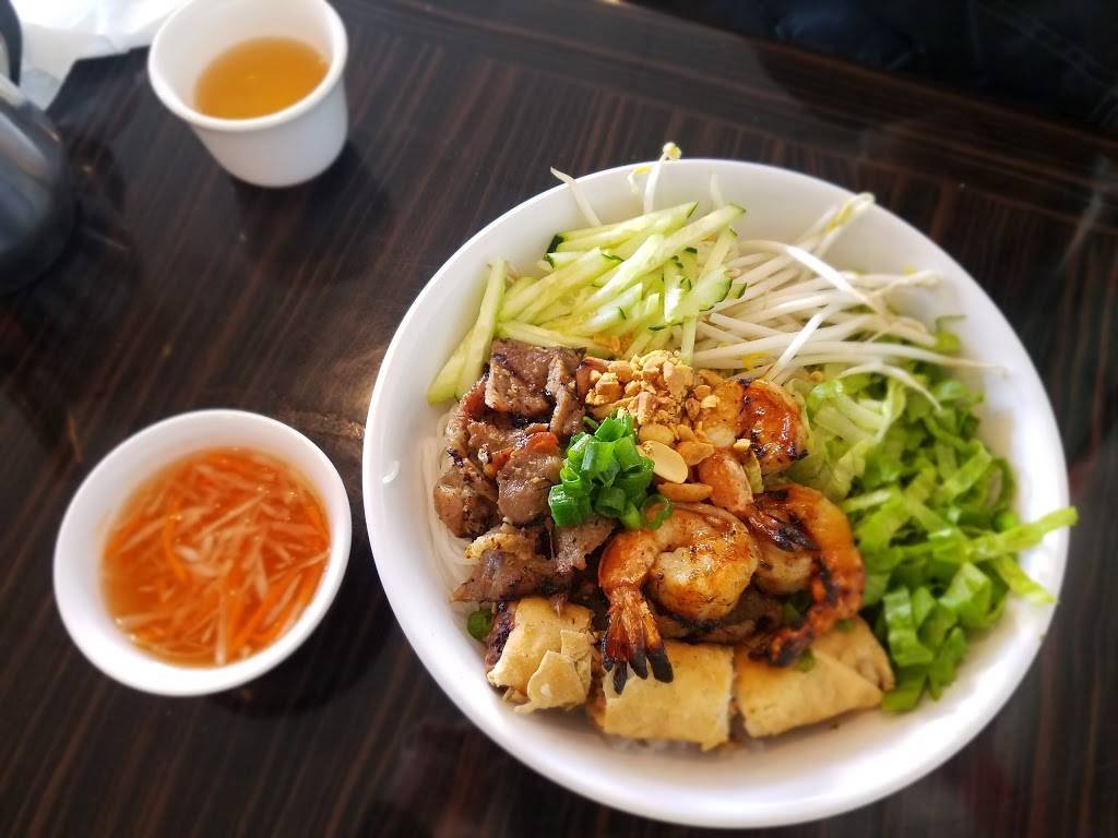 King Red Crawfish & Pho | restaurant | 230 N Garfield Ave, Monterey Park, CA 91754, USA | 6269279629 OR +1 626-927-9629