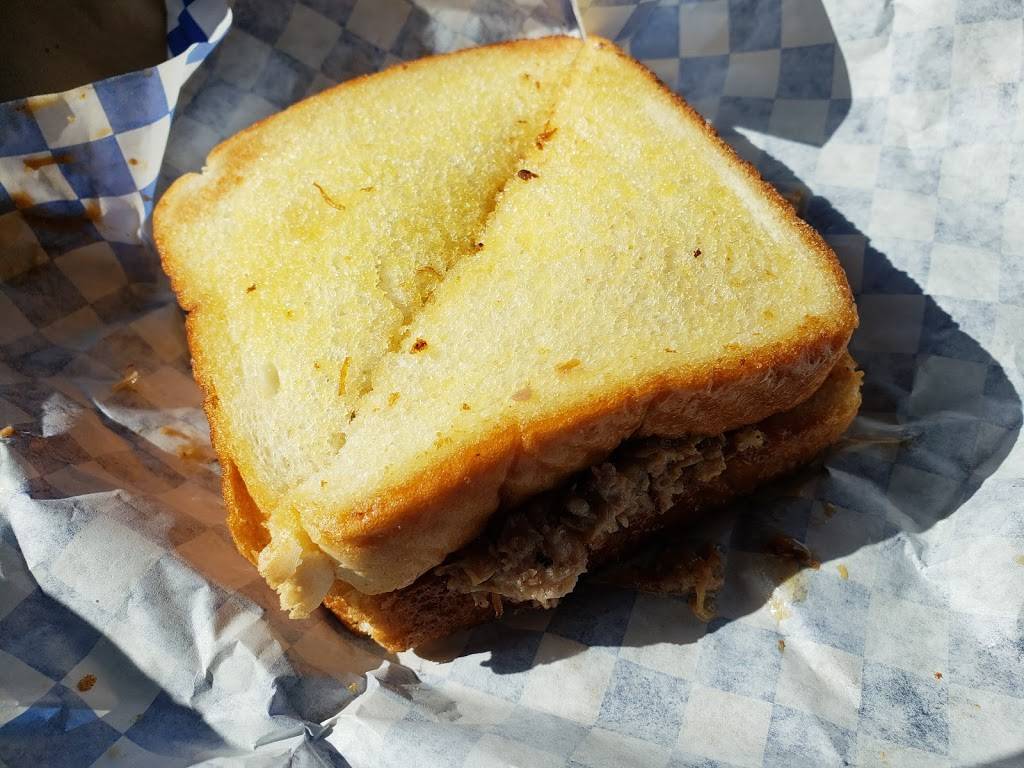 Mikes Real Pit Bar-B-Que | restaurant | 700 S Belt Line Rd, Grand Prairie, TX 75051, USA | 9722643820 OR +1 972-264-3820