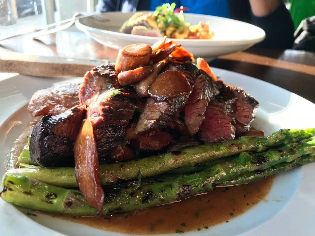 The Chelsea | restaurant | 12 Unquowa Pl, Fairfield, CT 06824, USA | 2032548200 OR +1 203-254-8200