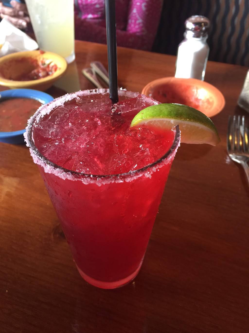 Don Gustavos Mexican Grill | restaurant | 26012 Marguerite Pkwy, Mission Viejo, CA 92692, USA | 9493482386 OR +1 949-348-2386