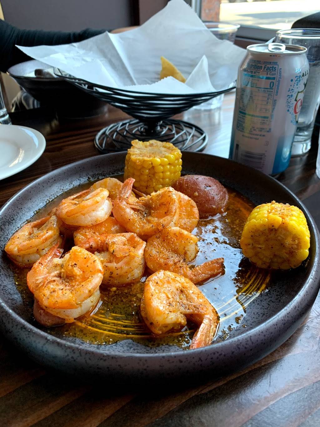 Brooklyn Bay | restaurant | 7026 3rd Ave, Brooklyn, NY 11209, USA | 7183335833 OR +1 718-333-5833