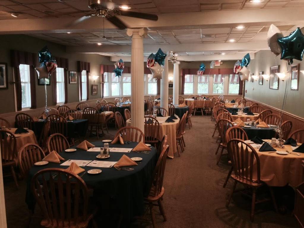 Sweet Basil Restaurant | restaurant | 1012 U.S. 9, Queensbury, NY 12804, USA | 5187925300 OR +1 518-792-5300