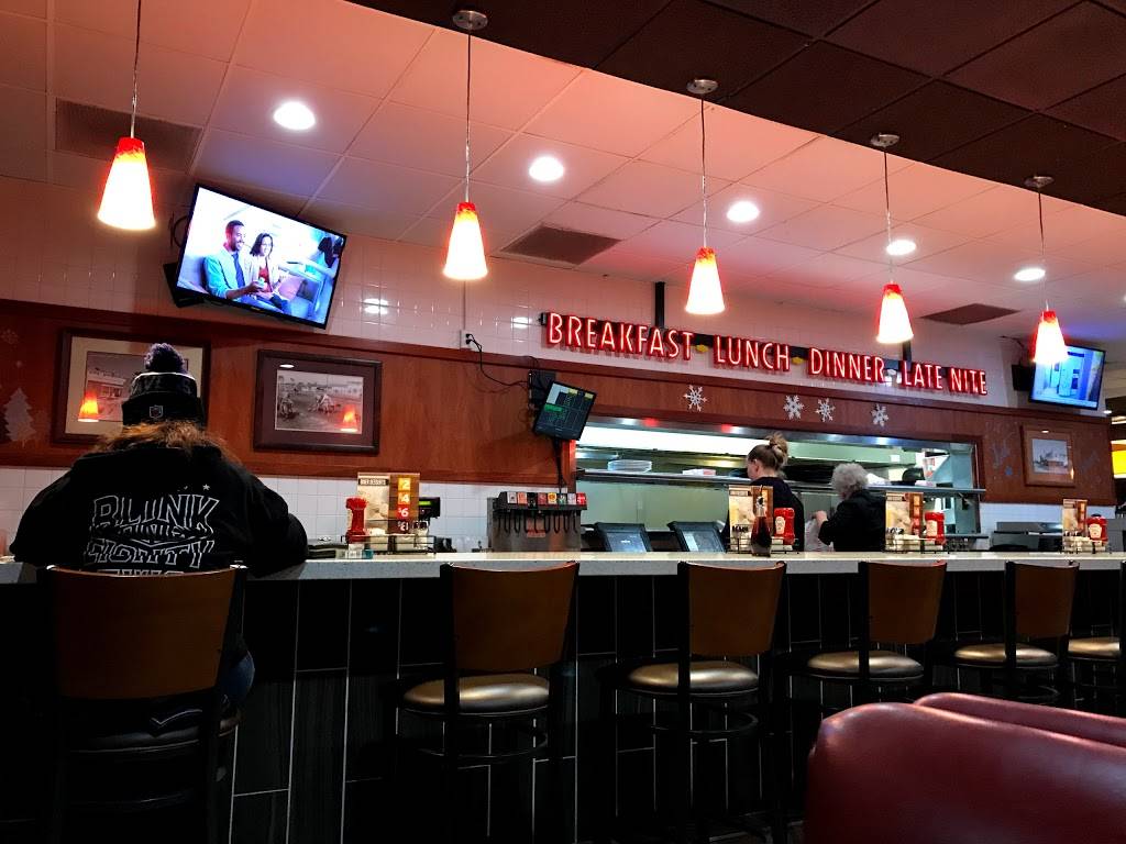 Dennys | restaurant | 1830 State Rd 44, New Smyrna Beach, FL 32168, USA | 3864275384 OR +1 386-427-5384