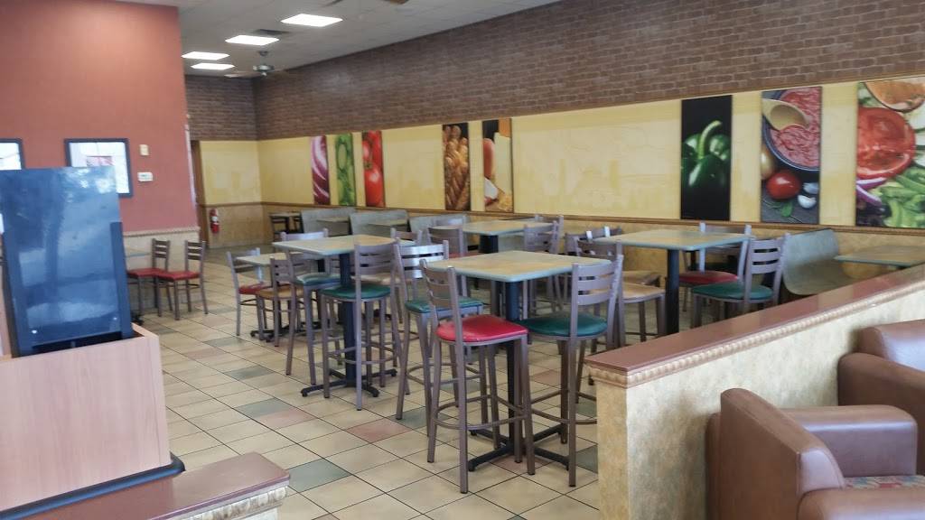 Subway | restaurant | 2475 W Jonathan Moore Pike, Columbus, IN 47201, USA | 8123780621 OR +1 812-378-0621