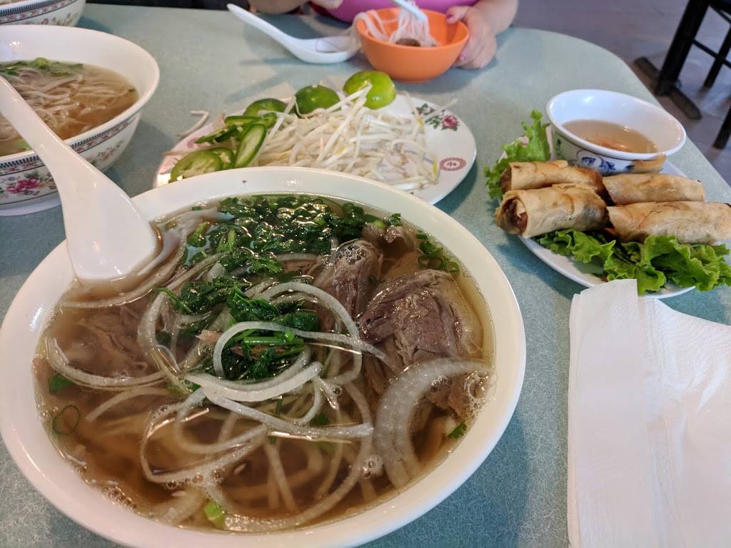 Pho Nam | restaurant | 844 W El Camino Real, Sunnyvale, CA 94087, USA | 4087371086 OR +1 408-737-1086