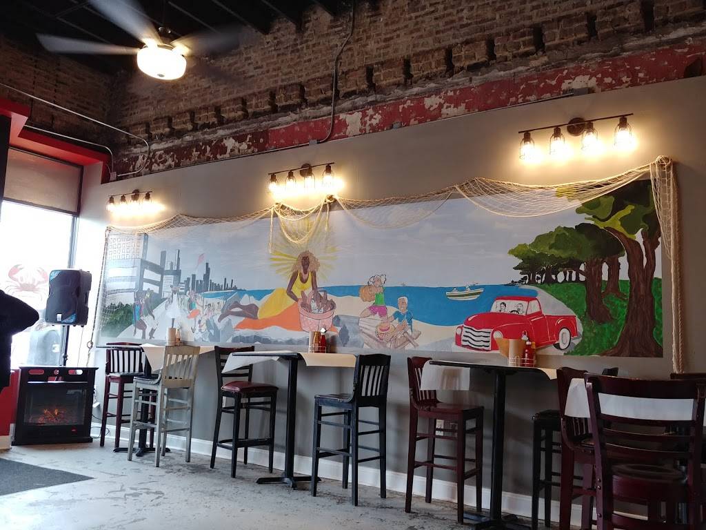 Two Fish | restaurant | 641 E 47th St, Chicago, IL 60653, USA | 7738558845 OR +1 773-855-8845