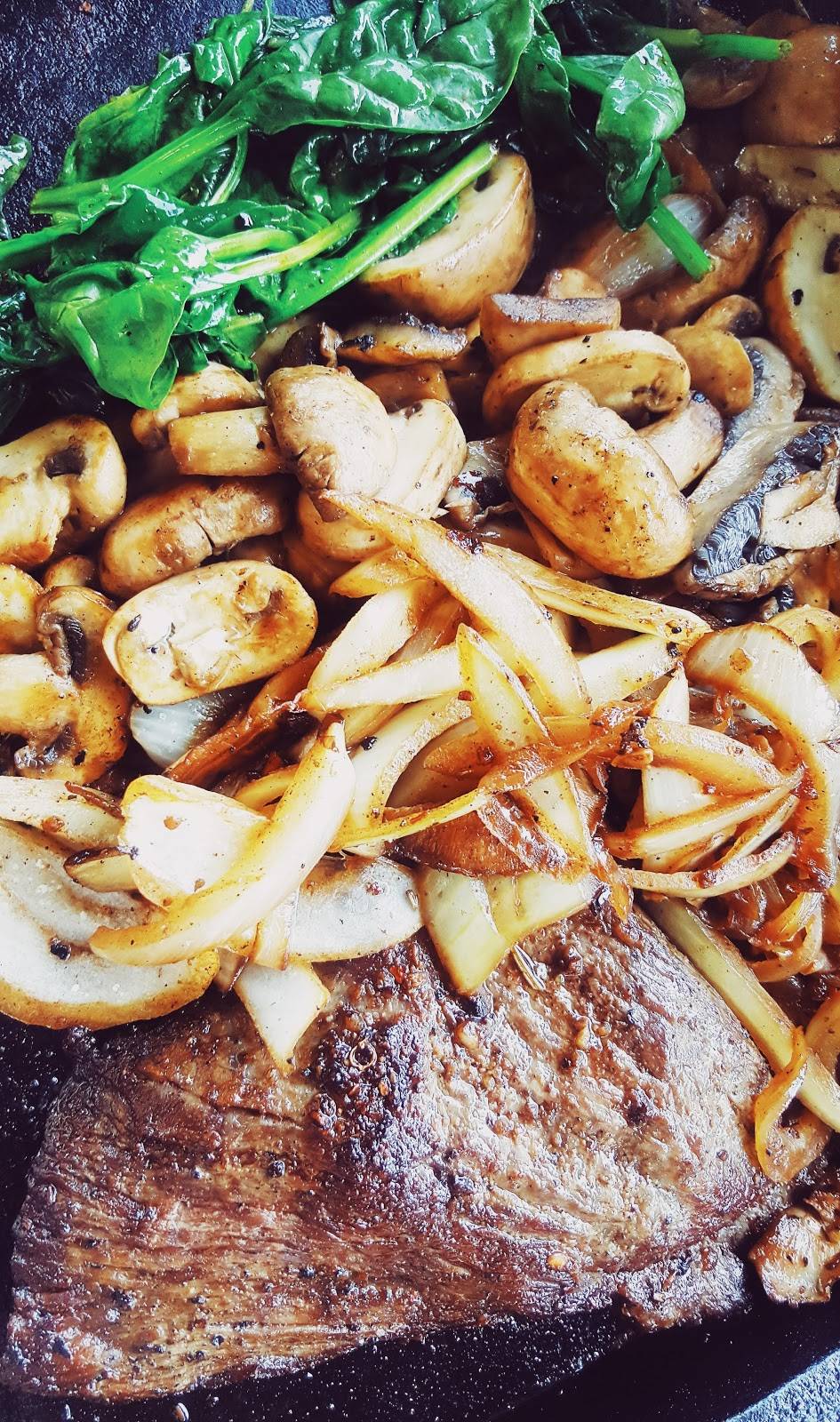 Montezuma Valley Market | restaurant | 37552 Montezuma Valley Rd, Ranchita, CA 92066, USA | 6196937536 OR +1 619-693-7536