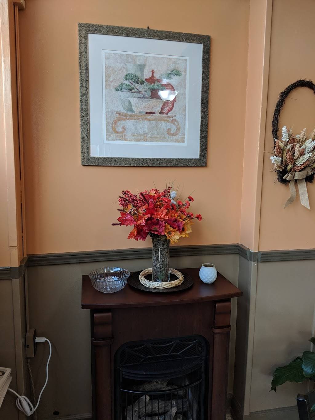 Giovannis big cheese pizzeria oneida ny | restaurant | 118 Phelps St, Oneida, NY 13421, USA | 3153633344 OR +1 315-363-3344