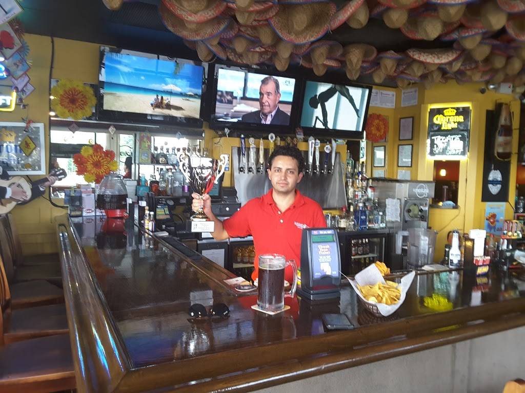 La Mexicana Cantina & Grill | restaurant | 76 West Ave, Tallmadge, OH 44278, USA | 3306302800 OR +1 330-630-2800