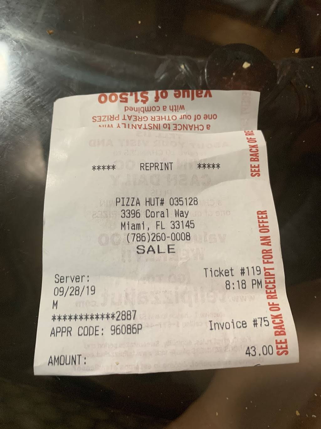 Pizza Hut | meal delivery | 3396 SW 22nd St, Miami, FL 33145, USA | 7862600008 OR +1 786-260-0008