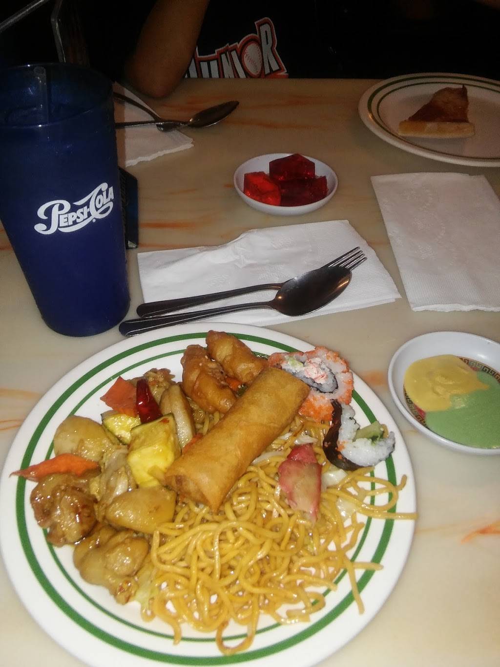 Fresno New China | restaurant | 1663 Fulton St, Fresno, CA 93721, USA | 5592374722 OR +1 559-237-4722