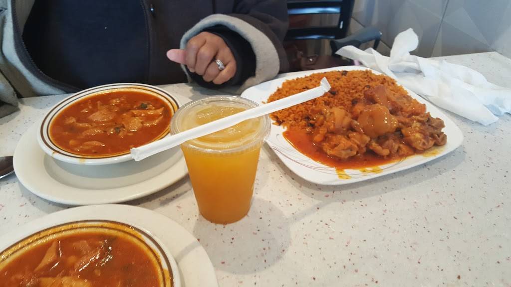 El Castillo del Pollo | restaurant | 128-08 111th Ave, South Ozone Park, NY 11420, USA | 7188454071 OR +1 718-845-4071