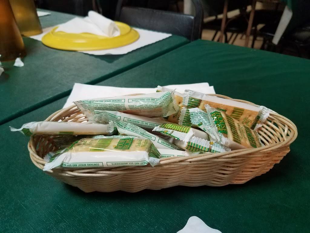 Charlies Catfish House | restaurant | 5167 US-11, Ellisville, MS 39437, USA | 6014281442 OR +1 601-428-1442