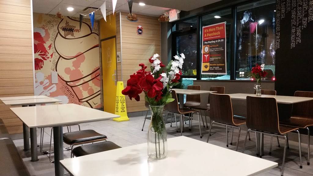 McDonalds | cafe | 49450 Grand River Ave, Wixom, MI 48393, USA | 2483493635 OR +1 248-349-3635