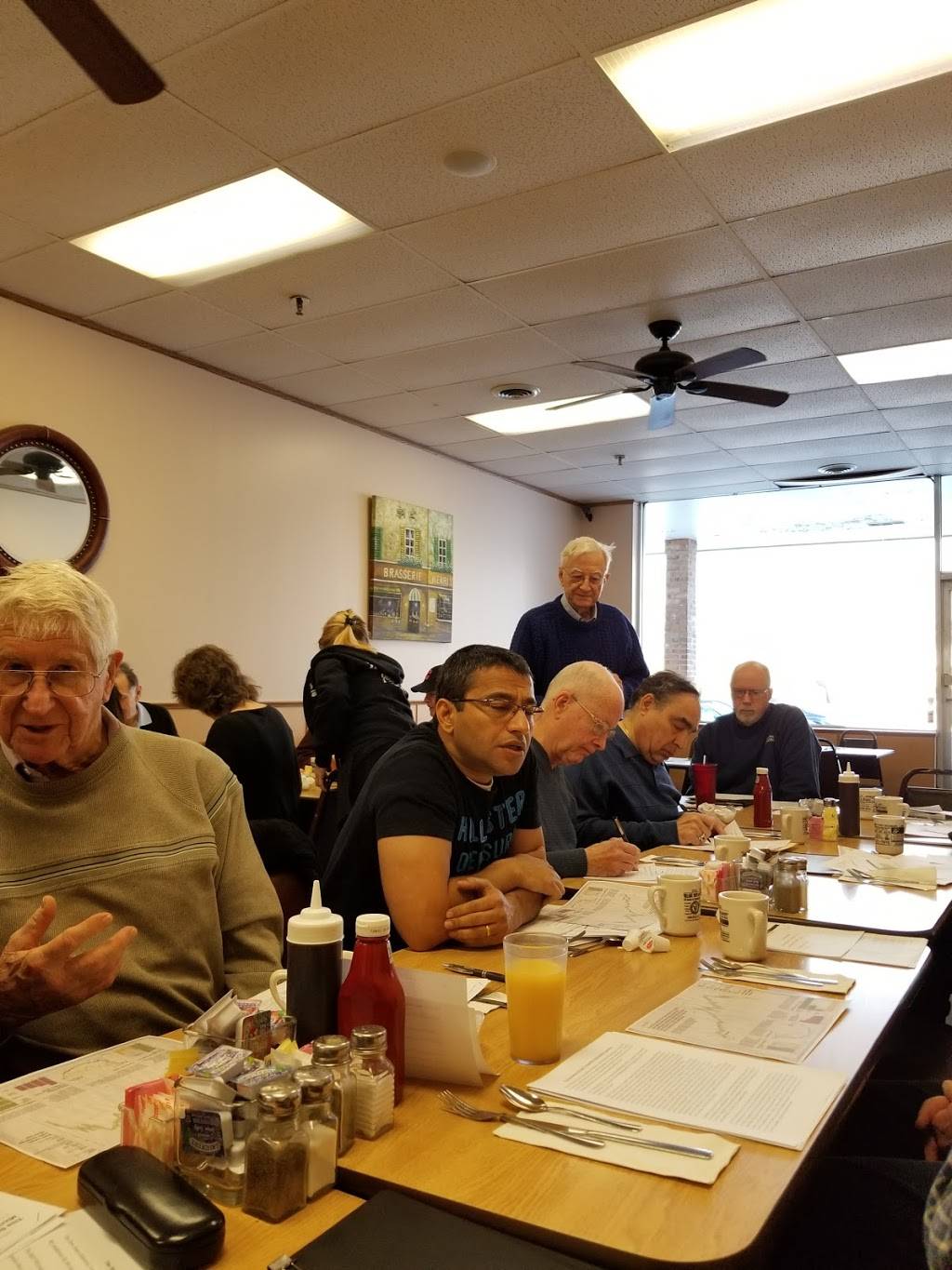 Browncroft Family Restaurant | restaurant | 2501 Browncroft Blvd, Rochester, NY 14625, USA | 5852482960 OR +1 585-248-2960