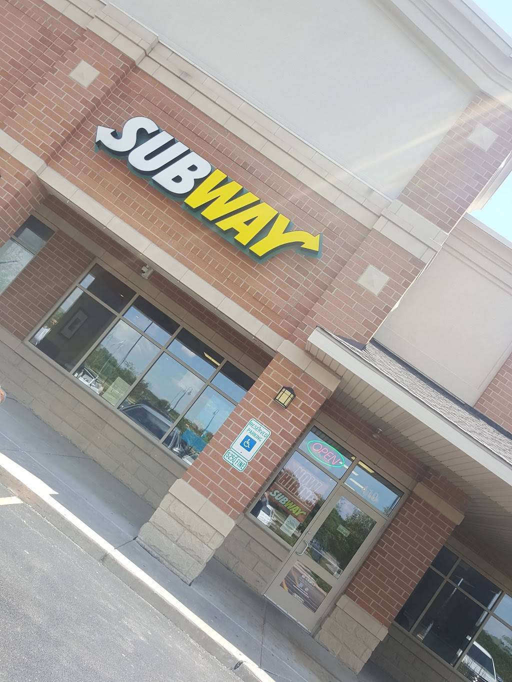 Subway Restaurants | restaurant | 410 Mississippi Ave, Elwood, IL 60421, USA | 8154236008 OR +1 815-423-6008