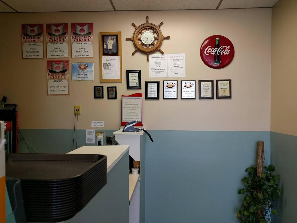 Terrys Fish & Chips Seafood Grill | restaurant | 16 Victoria Ave S, Lindsay, ON K9V 3C7, Canada | 7058784325 OR +1 705-878-4325