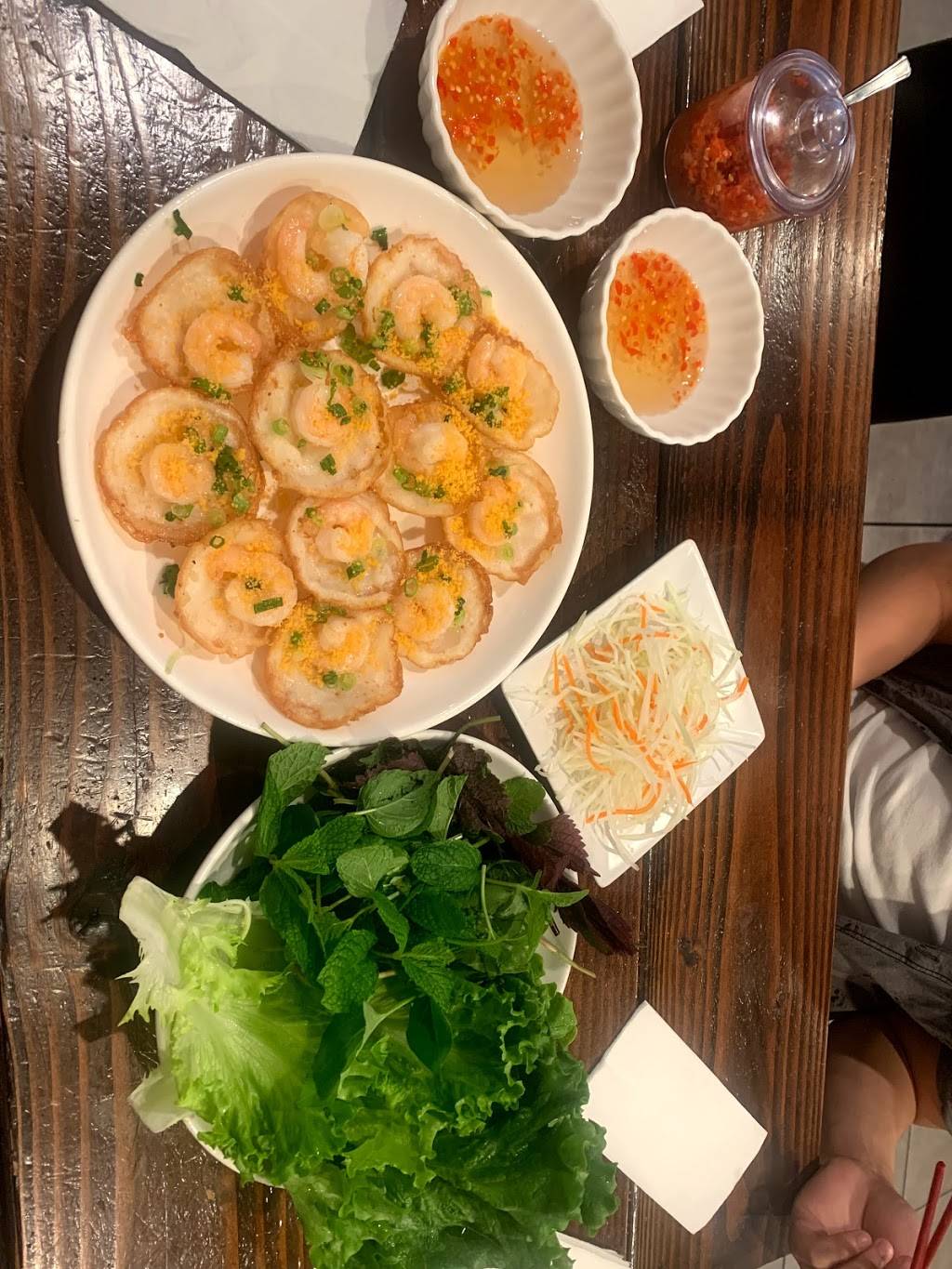 Banh Khot Vung Tau | restaurant | 9110 Edinger Ave, Fountain Valley, CA 92708, USA | 7142777705 OR +1 714-277-7705