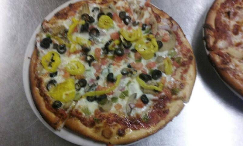 Vics Primo Pizza and Restaurant | meal delivery | 16520 Burnt Store Rd C108, Punta Gorda, FL 33955, USA | 9416214280 OR +1 941-621-4280