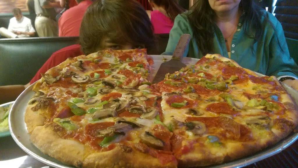 DellaVentura Pizzeria | restaurant | 337 S Buncombe Rd, Greer, SC 29650, USA | 8649890100 OR +1 864-989-0100