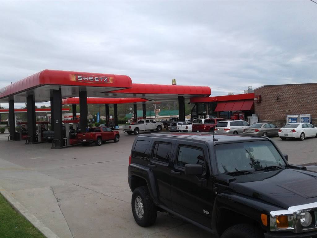 Sheetz #239 | cafe | 205 N Center Ave, New Stanton, PA 15672, USA | 7247552166 OR +1 724-755-2166