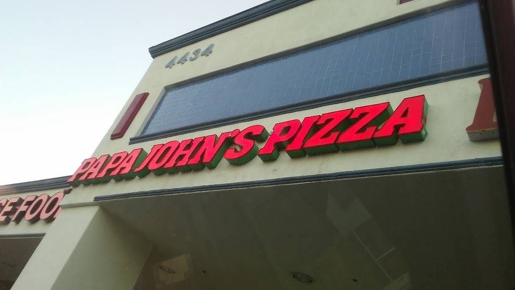 Papa Johns Pizza | restaurant | 4434 University Pkwy Suite C, San Bernardino, CA 92407, USA | 9098877272 OR +1 909-887-7272