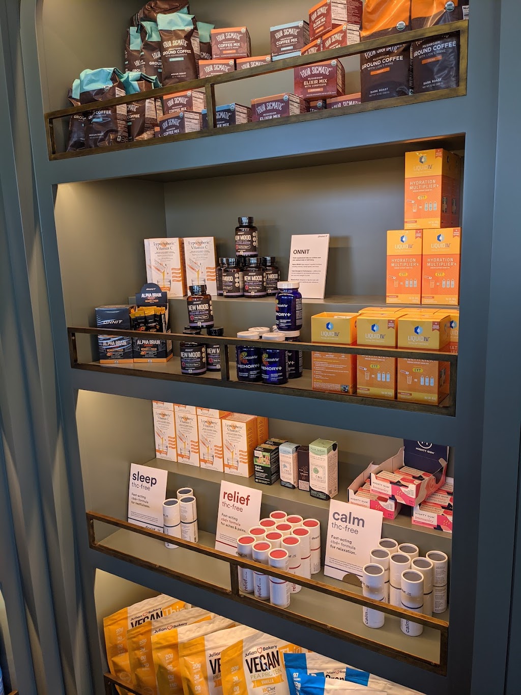 Earthbar | restaurant | 2001 Westcliff Dr Ste 104, Newport Beach, CA 92660, USA | 9495243150 OR +1 949-524-3150