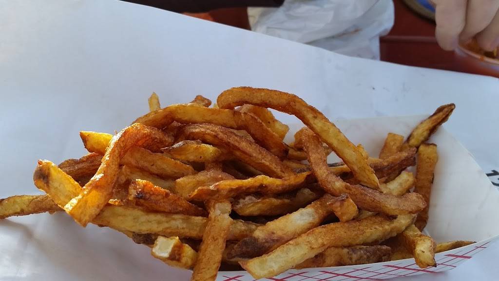 PICK-QUICK Drive In | restaurant | 4306 Pacific Hwy E, Fife, WA 98424, USA | 2539225599 OR +1 253-922-5599