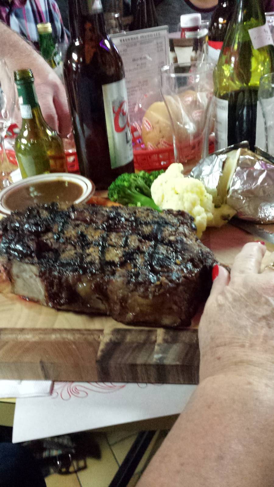 Taverne Centrale | restaurant | 600 Rue Saint-Georges, La Prairie, QC J5R 2N5, Canada | 4506594046 OR +1 450-659-4046