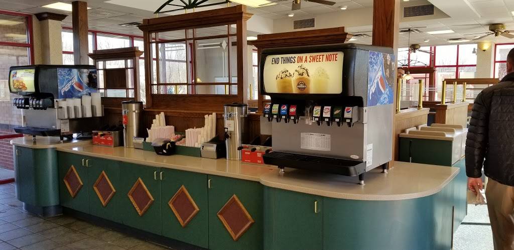 Arbys | restaurant | 2670 Creekside Dr, Twinsburg, OH 44087, USA | 3304871599 OR +1 330-487-1599