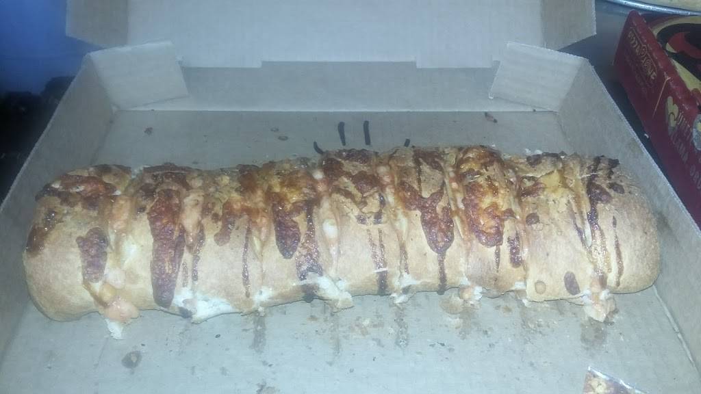 Pizza & Love Gato Bronco | restaurant | Tecnologico, 22454 Tijuana, B.C., Mexico | 016646085555 OR +52 664 608 5555