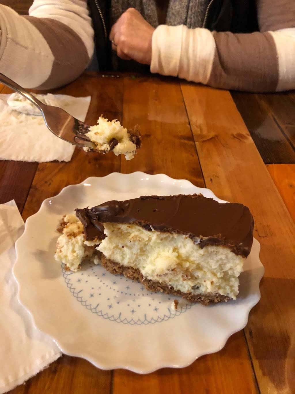 Zopitas on the Square | restaurant | 114 N Main St, Collierville, TN 38017, USA | 9014577526 OR +1 901-457-7526