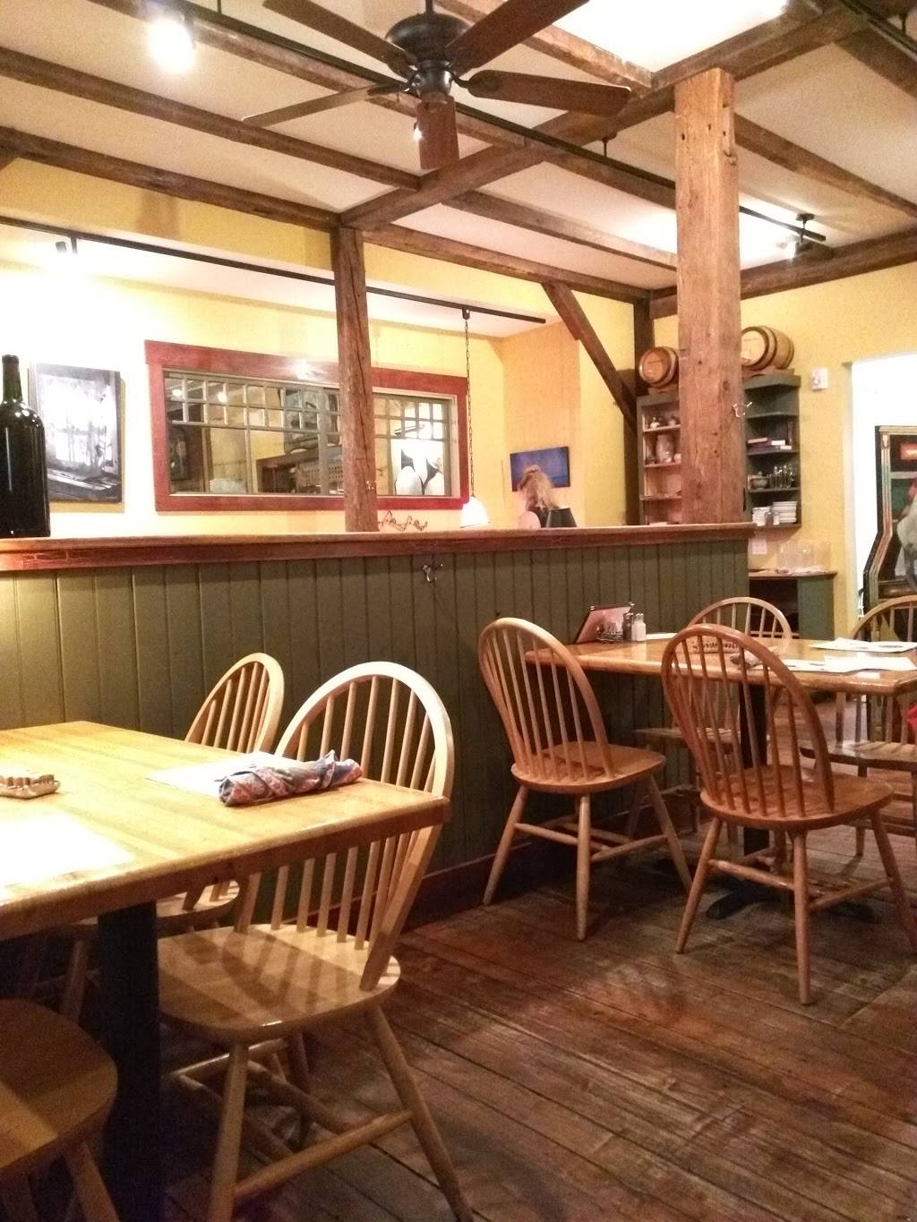 Darbys | restaurant | 155 High St, Belfast, ME 04915, USA | 2073382339 OR +1 207-338-2339