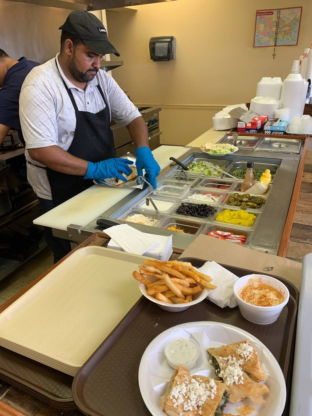 King Gyros | restaurant | 1113 Murfreesboro Rd, Franklin, TN 37064, USA | 6157943999 OR +1 615-794-3999